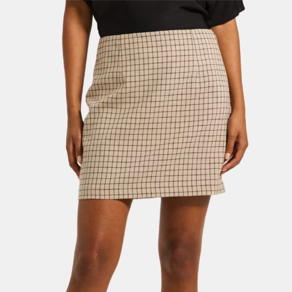 THEORY - SIZE 12 - PLAID MINI SKIRT